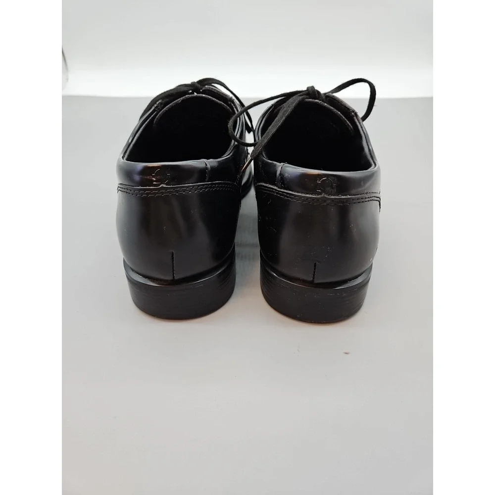 Kenneth Cole Reaction Black Leather Dress Shoes Mens  Size 8M